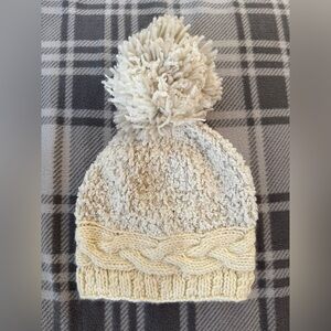 NWT!! Anthropology Apparel Pom Pom Beanie Ivory Soft Fuzzy Hat Cable Knit Detail